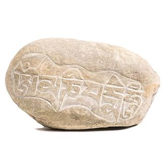 Piedra Tallada con el Mantra Om Mani Padme Hum