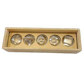 Juego de Cinco Poliedros de Cuarzo en caja de Madera